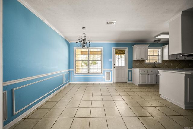 94 Emerald Drive, Maumelle, AR 72113