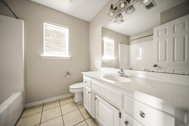 94 Emerald Drive, Maumelle, AR 72113