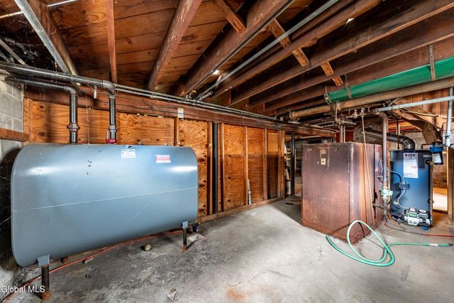 111 Columbia Turnpike, East Greenbush, NY 12144