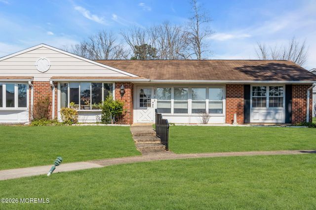 966B Argyll Circle, Lakewood, NJ 08701