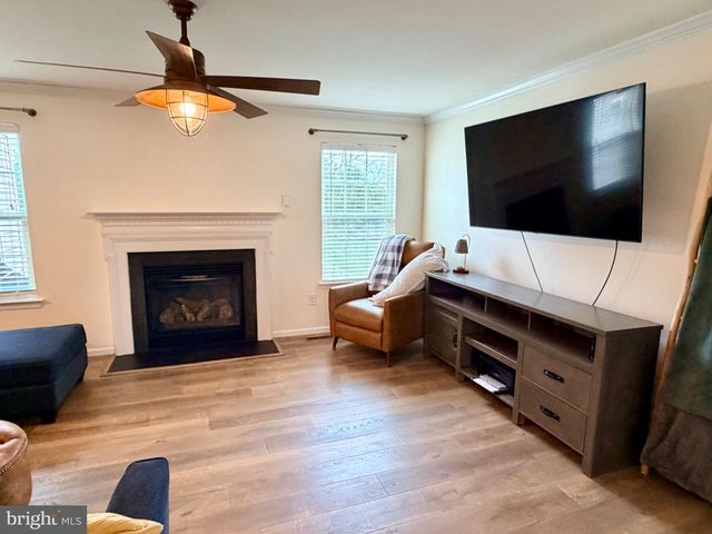 138 MEADOWSIDE DR, Douglassville, PA 19518