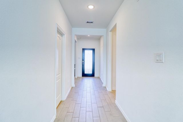 8106 Royal Palm Court, Fulshear, TX 77441