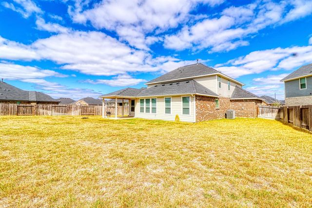 8106 Royal Palm Court, Fulshear, TX 77441