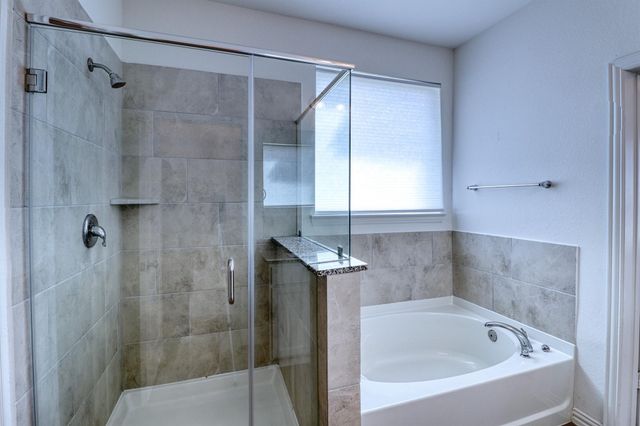 8106 Royal Palm Court, Fulshear, TX 77441