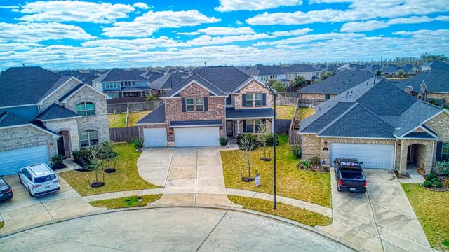 8106 Royal Palm Court, Fulshear, TX 77441