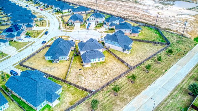 8106 Royal Palm Court, Fulshear, TX 77441