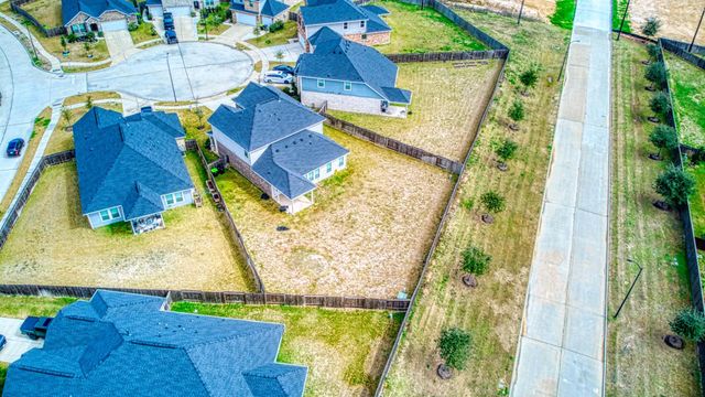 8106 Royal Palm Court, Fulshear, TX 77441