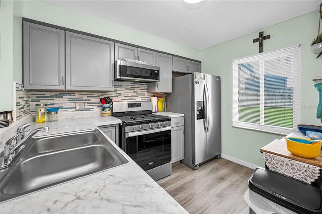 1175 MISSION CIRCLE 1175, Clearwater, FL 33759