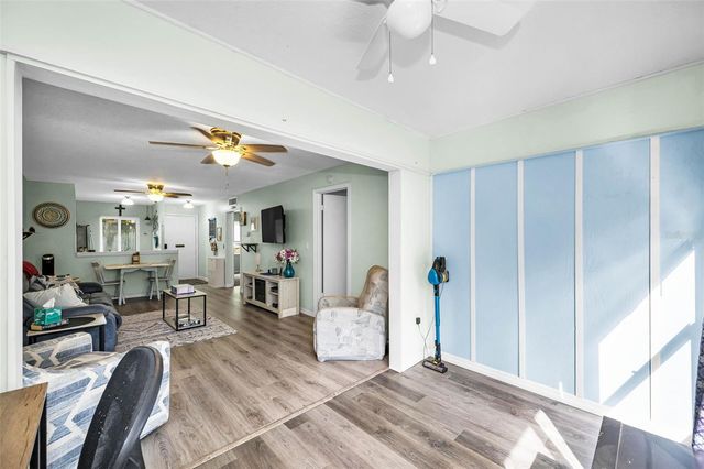 1175 MISSION CIRCLE 1175, Clearwater, FL 33759