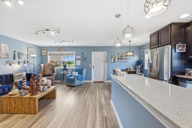 341 Seville O, Delray Beach, FL 33446