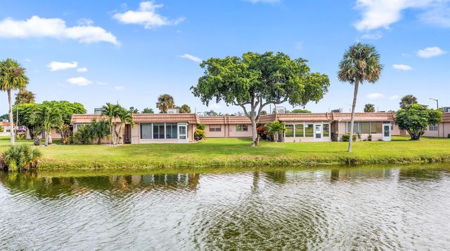 341 Seville O, Delray Beach, FL 33446