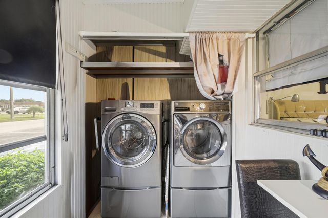 341 Seville O, Delray Beach, FL 33446