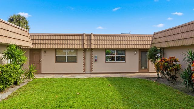 341 Seville O, Delray Beach, FL 33446