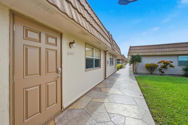 341 Seville O, Delray Beach, FL 33446