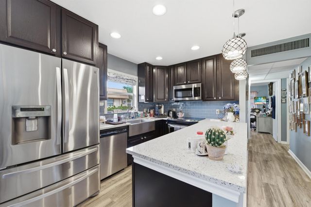 341 Seville O, Delray Beach, FL 33446