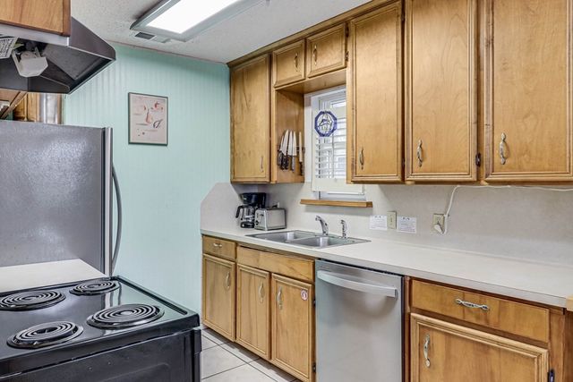 1116 S Station St, Port Aransas, TX 78373