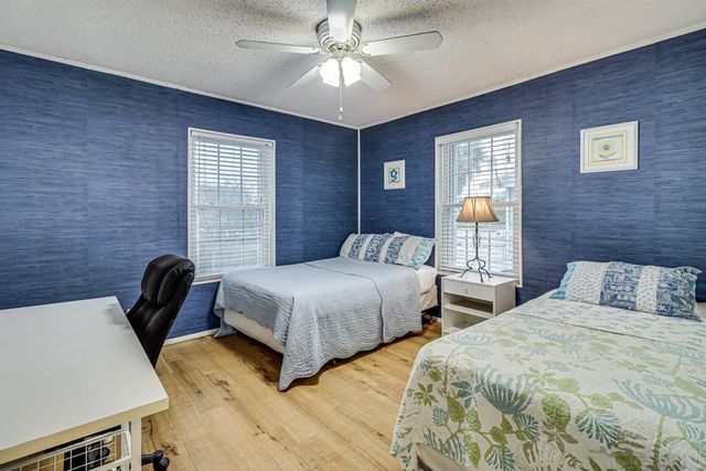1116 S Station St, Port Aransas, TX 78373