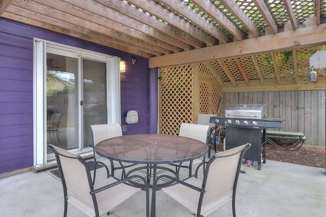 1116 S Station St, Port Aransas, TX 78373