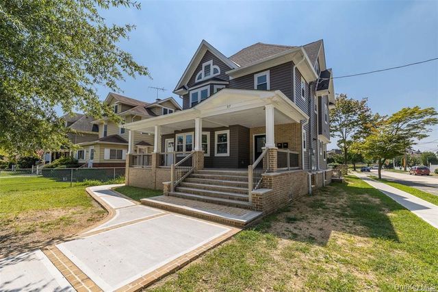 57 Earle Avenue 2nd Floor, Lynbrook, NY 11563