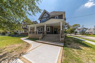 57 Earle Avenue 2nd Floor, Lynbrook, NY 11563