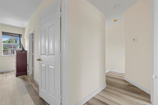 755 E Mowry Ct, Homestead, FL 33030