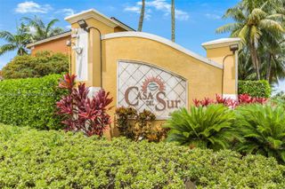 755 E Mowry Ct, Homestead, FL 33030