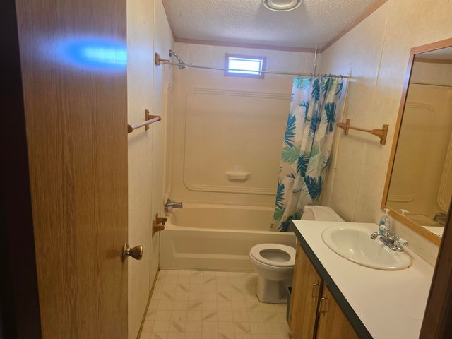 149 Manzano View Road, Los Lunas, NM 87031