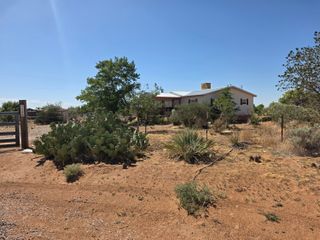149 Manzano View Road, Los Lunas, NM 87031