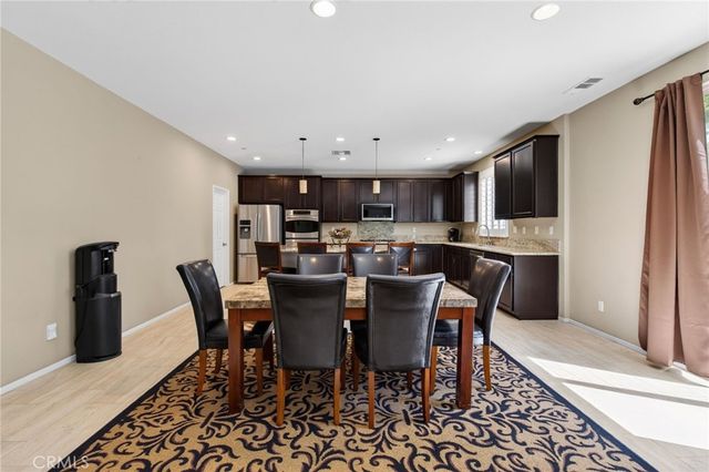 16796 Golden Bluff Loop, Riverside, CA 92503