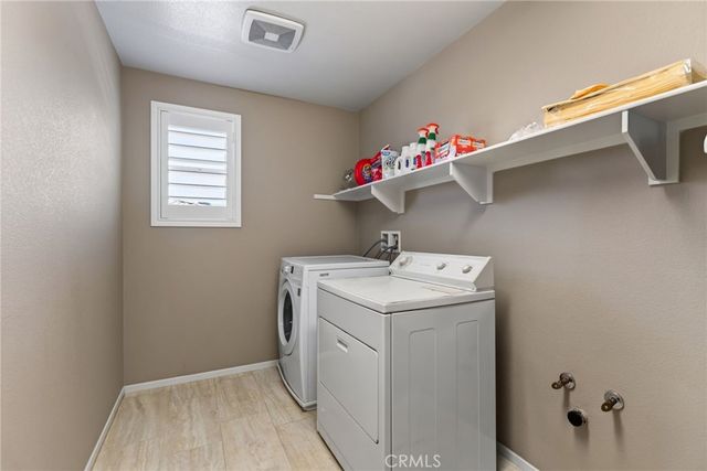 16796 Golden Bluff Loop, Riverside, CA 92503