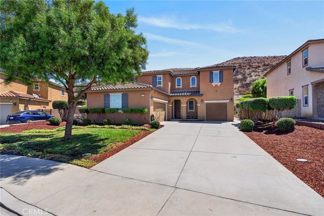 16796 Golden Bluff Loop, Riverside, CA 92503