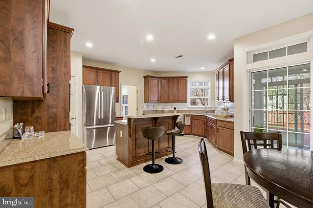 4675 YORKSHIRE DR, Ellicott City, MD 21043