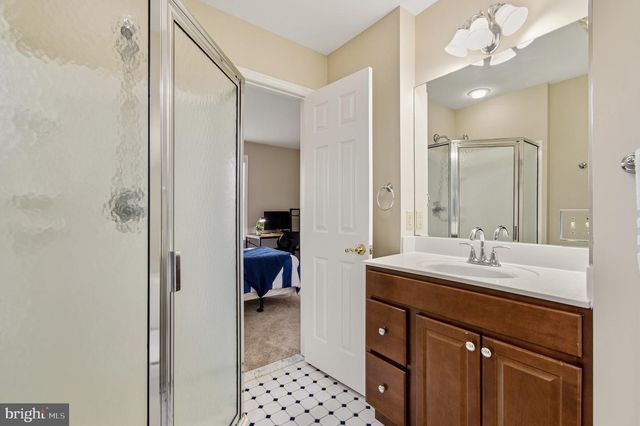 4675 YORKSHIRE DR, Ellicott City, MD 21043