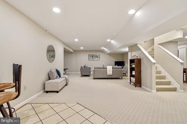 4675 YORKSHIRE DR, Ellicott City, MD 21043