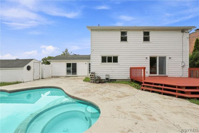 102 Lou Drive, Cheektowaga, NY 14043