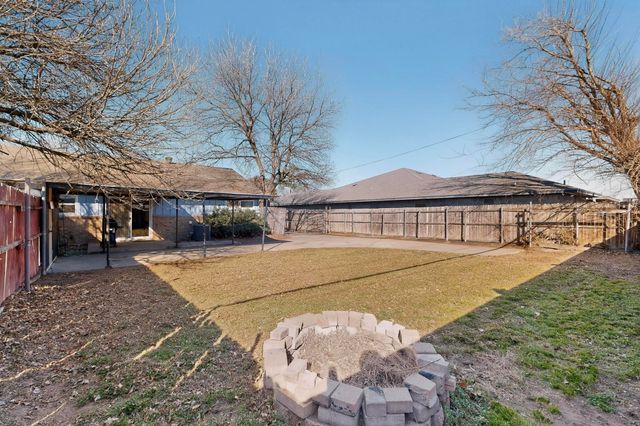 153 Sheri Lane, Hurst, TX 76053