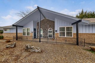 153 Sheri Lane, Hurst, TX 76053