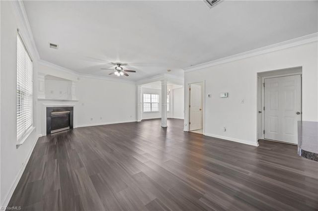 2211 Rindle Drive, High Point, NC 27262
