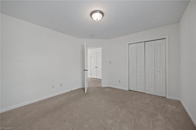 2211 Rindle Drive, High Point, NC 27262
