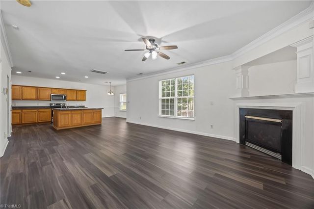 2211 Rindle Drive, High Point, NC 27262