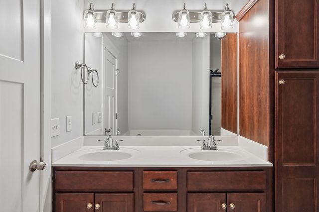 212 Ralen Ave, Christiana, TN 37037