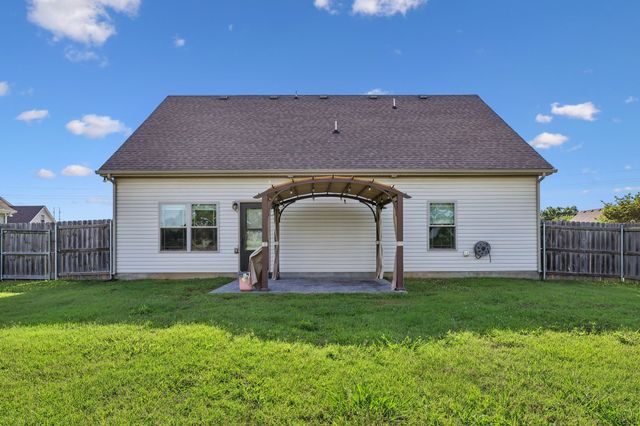 212 Ralen Ave, Christiana, TN 37037