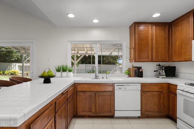 248 Cedar Heights Drive, Thousand Oaks, CA 91360