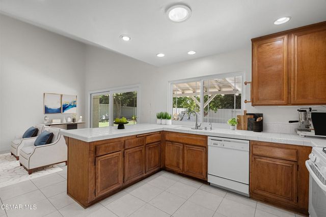 248 Cedar Heights Drive, Thousand Oaks, CA 91360