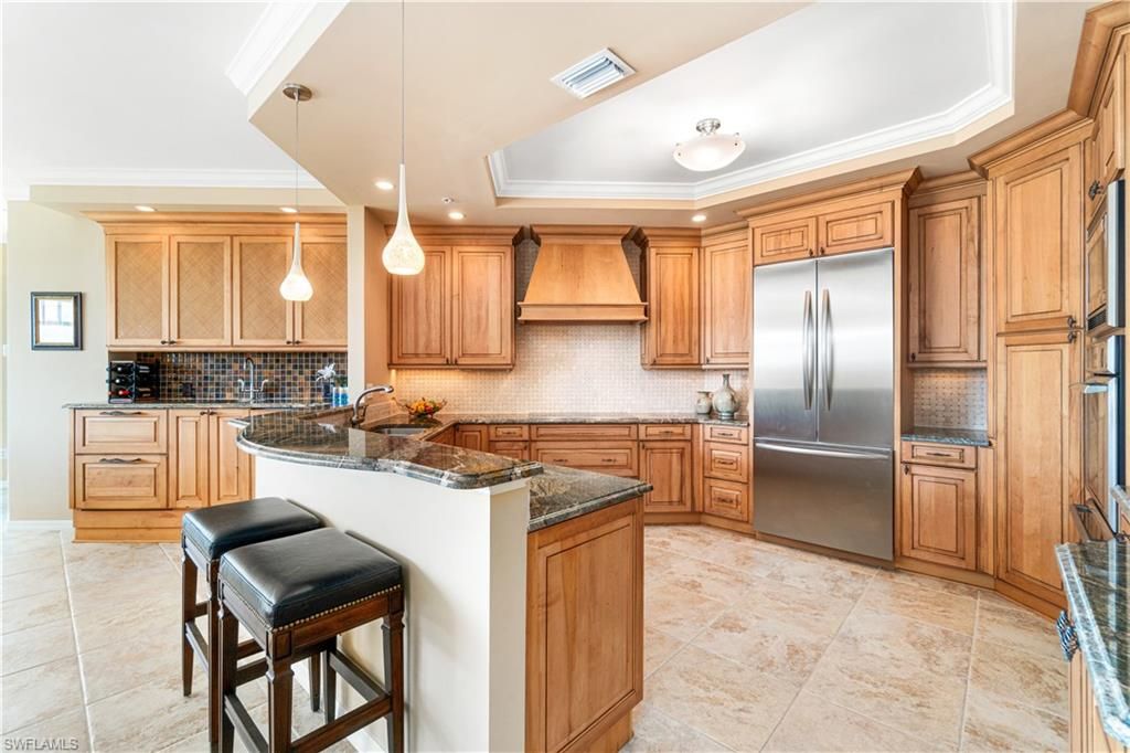 264 Barefoot Beach BLVD 402, BONITA SPRINGS, FL 34134 — photo 4