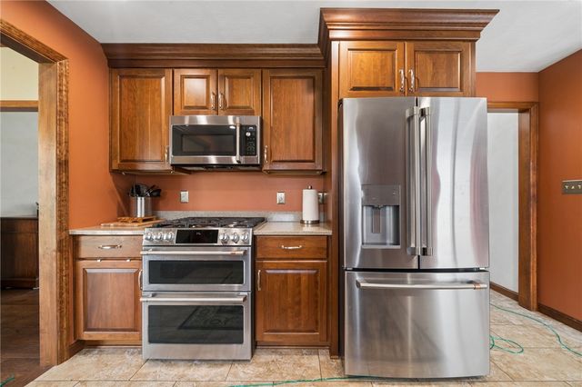 400 Primrose Drive, Unity Twp, PA 15601