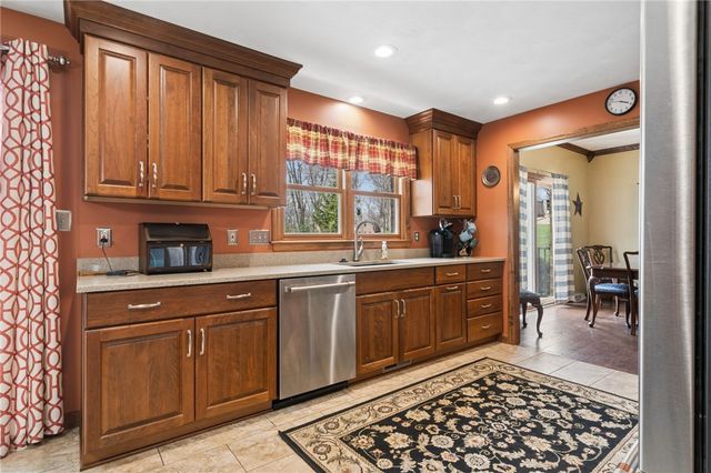 400 Primrose Drive, Unity Twp, PA 15601