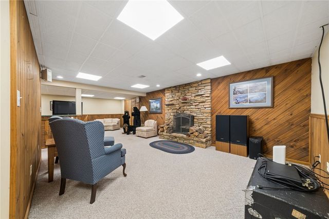 400 Primrose Drive, Unity Twp, PA 15601