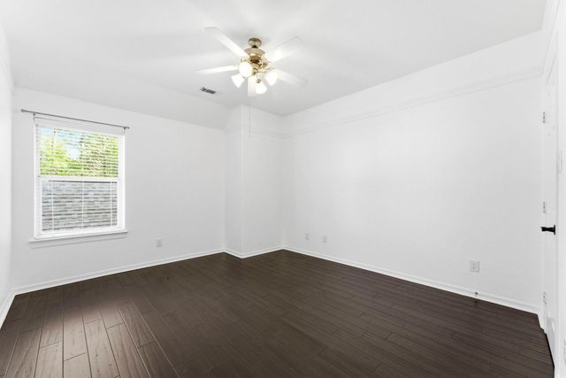 3 Graylin Woods Place, The Woodlands, TX 77382