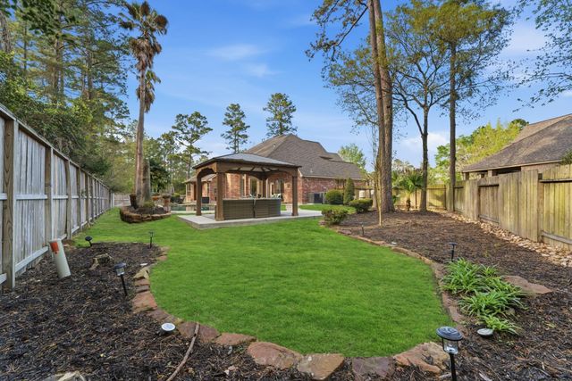 3 Graylin Woods Place, The Woodlands, TX 77382
